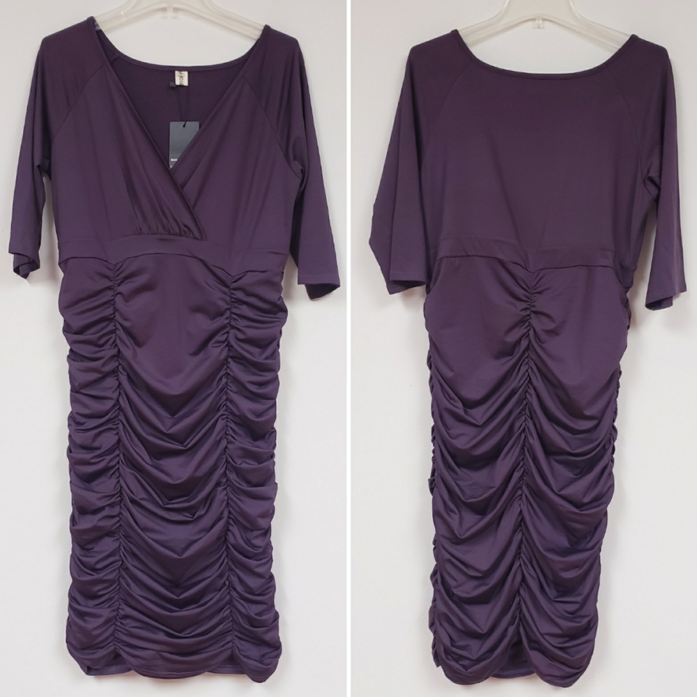 V-Neck 1/2 Sleeve Pleated Bodycon Midi Dress